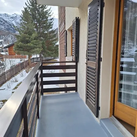 Haus Oberdorf 公寓 *